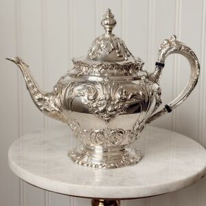 Reed & Barton Renaissance 6000 Silverplate Teapot Ornate Victorian Style